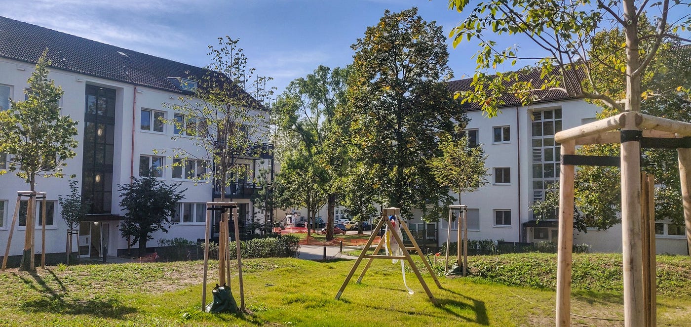 Typical playground in. the quad betwen the apartment buildings of Mark Twain Village (MTV), the family housing area for military personnel working at Campbell Barracks, Home of HQ USAEURA, Heidelberg, Germany.

Part of the autobiography of Dr. Anthony J. Carbone, Son in the Shadow of a Green Beret Hero